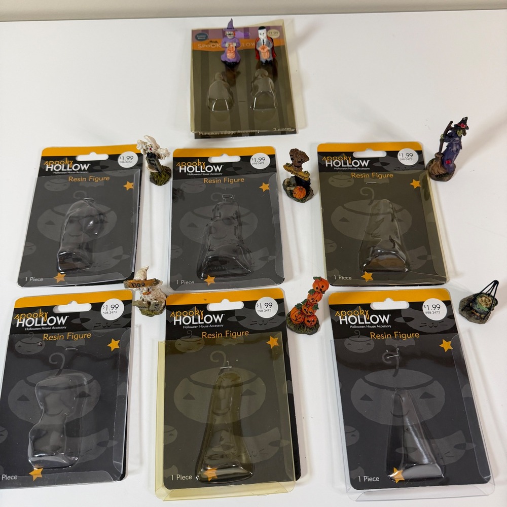 Spooky Hollow Halloween Village Figurines Resin Set of 7 Miniatures Holiday